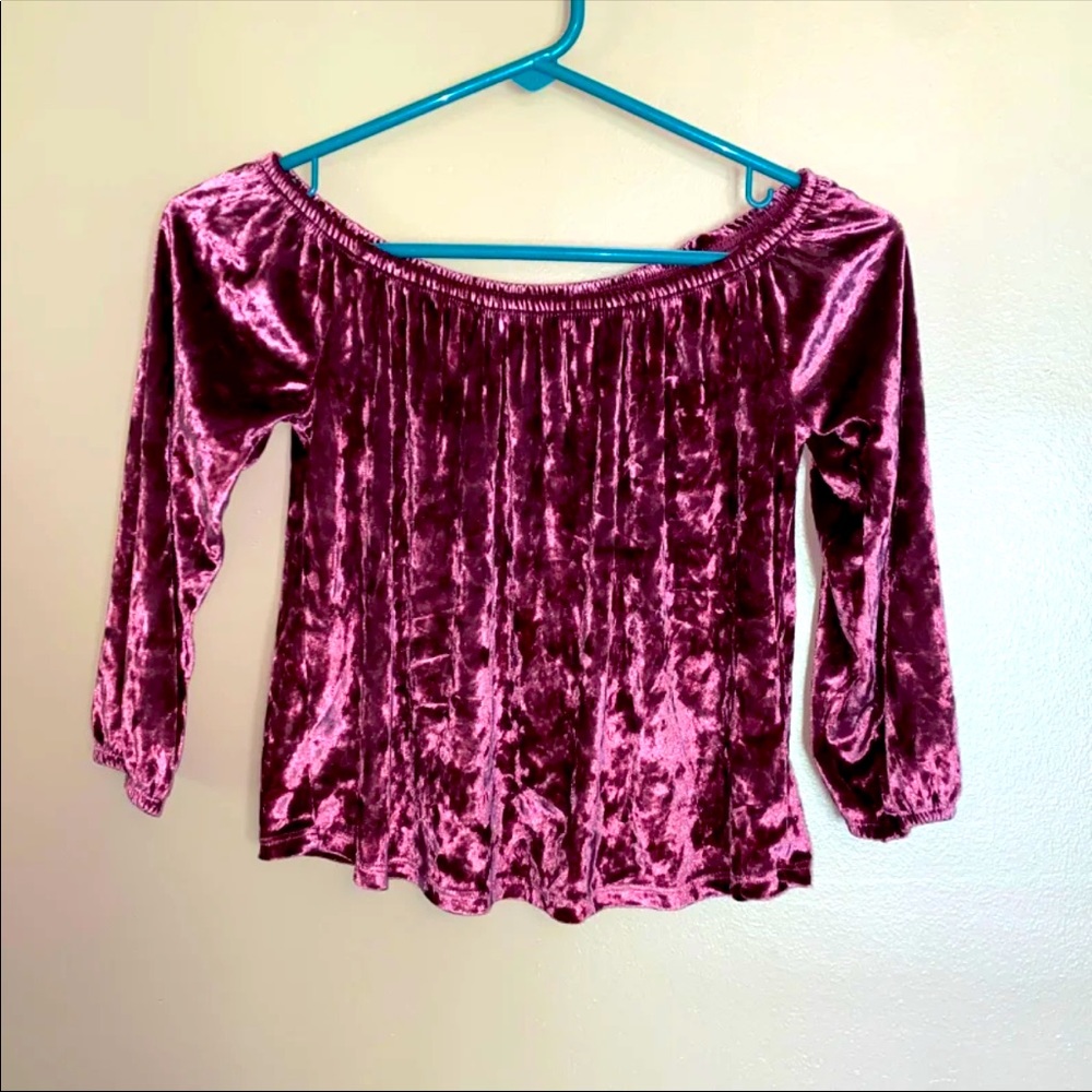 Women's Pink Hollister Crushed Velvet Off the Shoulder Crop Top size XS